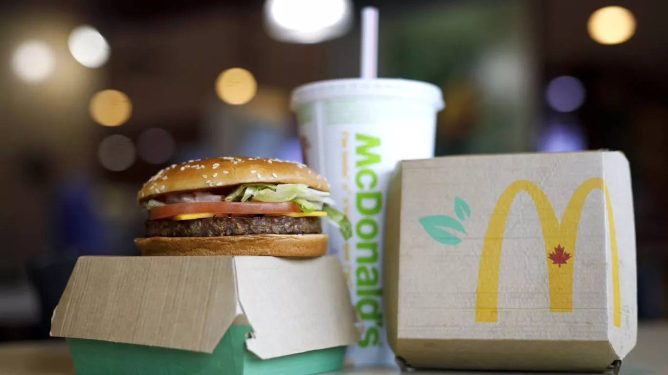 Mc Donald's anuncia su primera hamburguesa 100% vegana