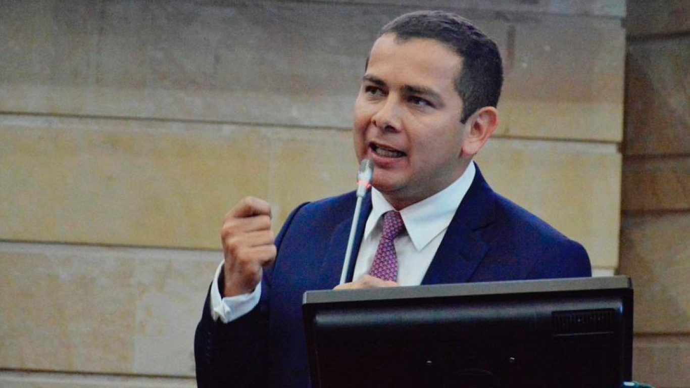 Investigación contra el senador Miguel Ángel Barreto por financiación de campaña política