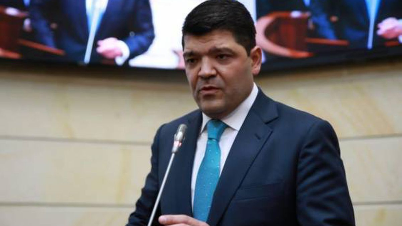Presidente del Senado fue hospitalizado