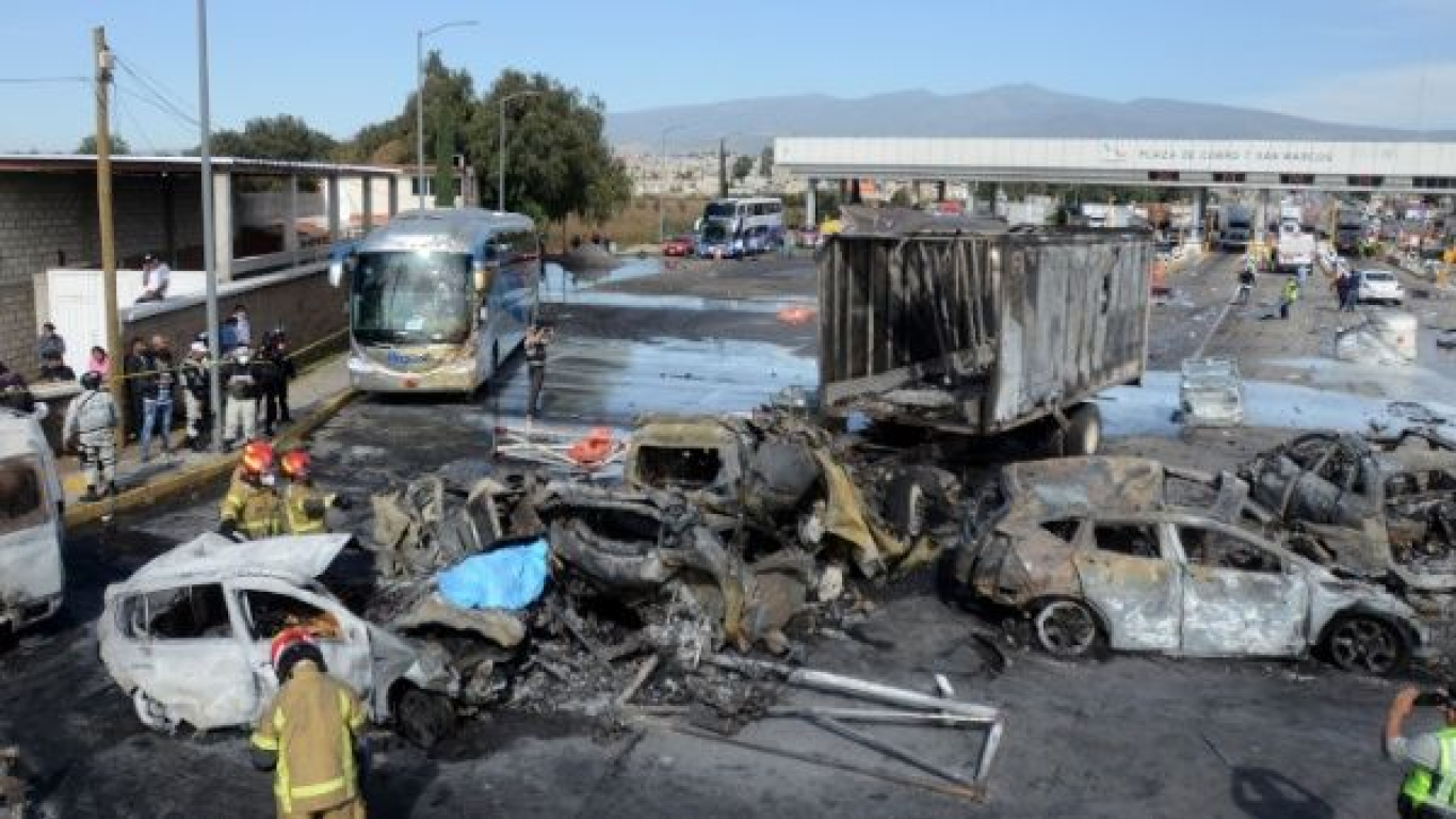 Accidente de autobús en México deja 19 muertos y 32 heridos