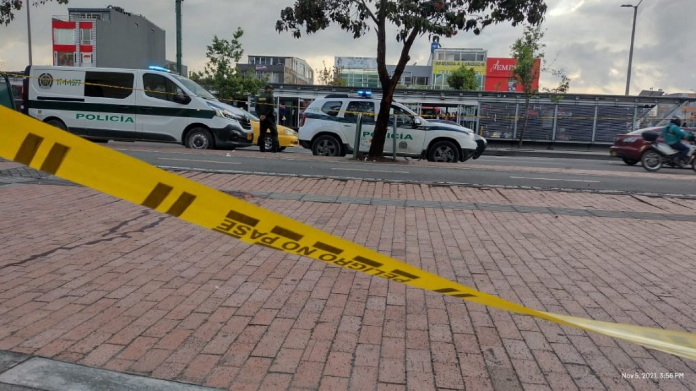 Bogotá: Mujer fue asesinada en cercanía al centro comercial Titán Plaza