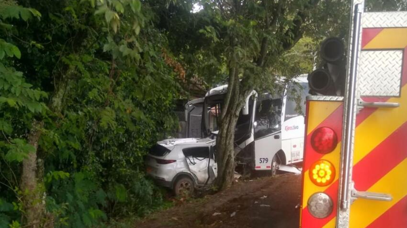 Cuatro personas muertas en accidente en Saldaña, Tolima