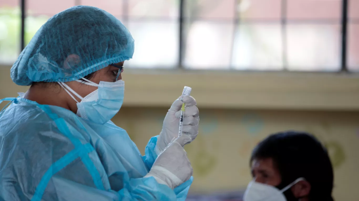Ecuador declaró obligatoria la vacunación contra el covid-19