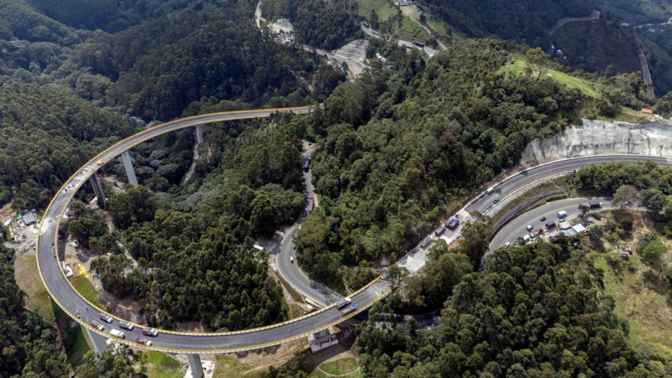 Accidente en La Línea dejó dos muertos