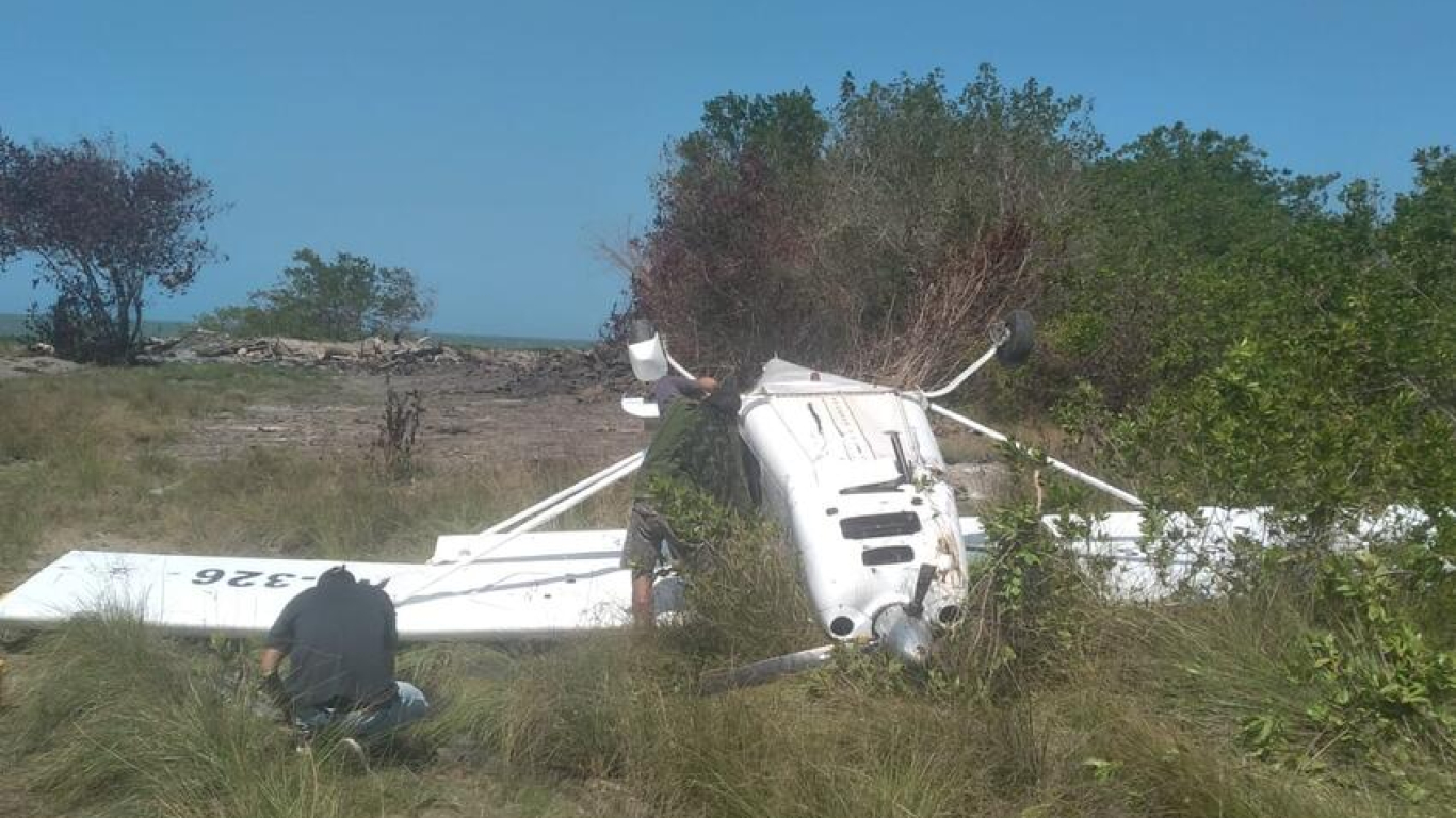 Accidente en playas del Atlántico, avioneta se estrelló con dos tripulantes