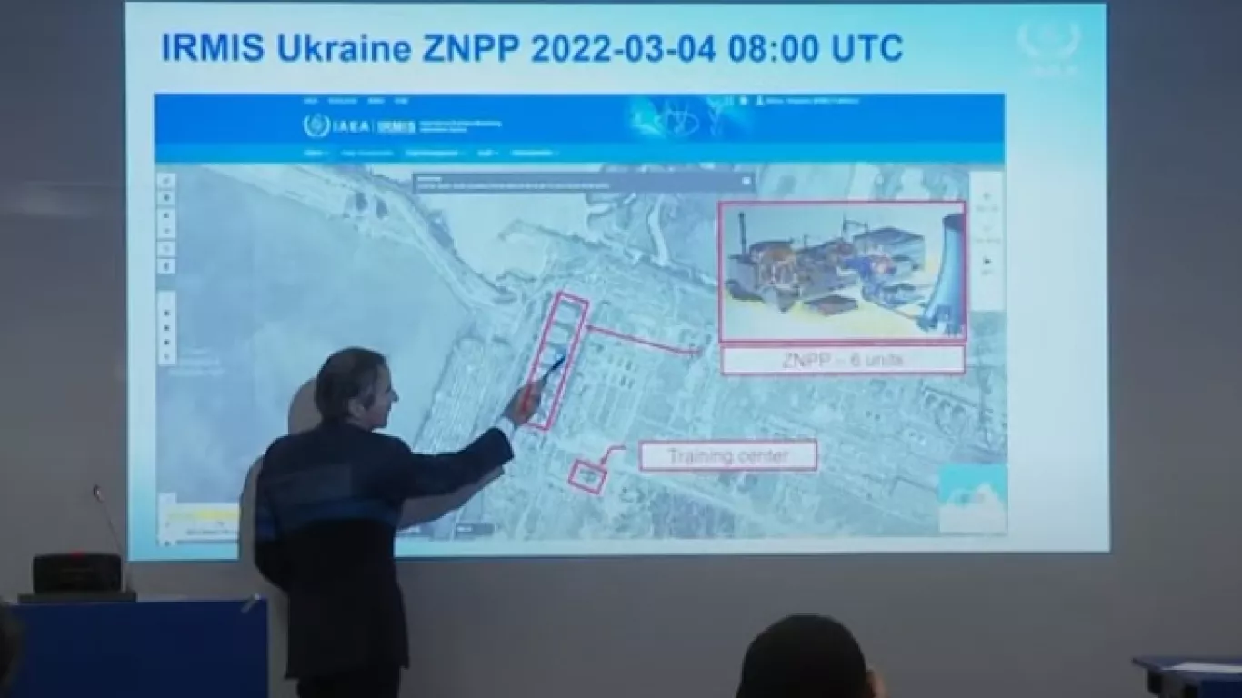 "No hubo fuga radiactiva" tras ataque a central nuclear en Ucrania