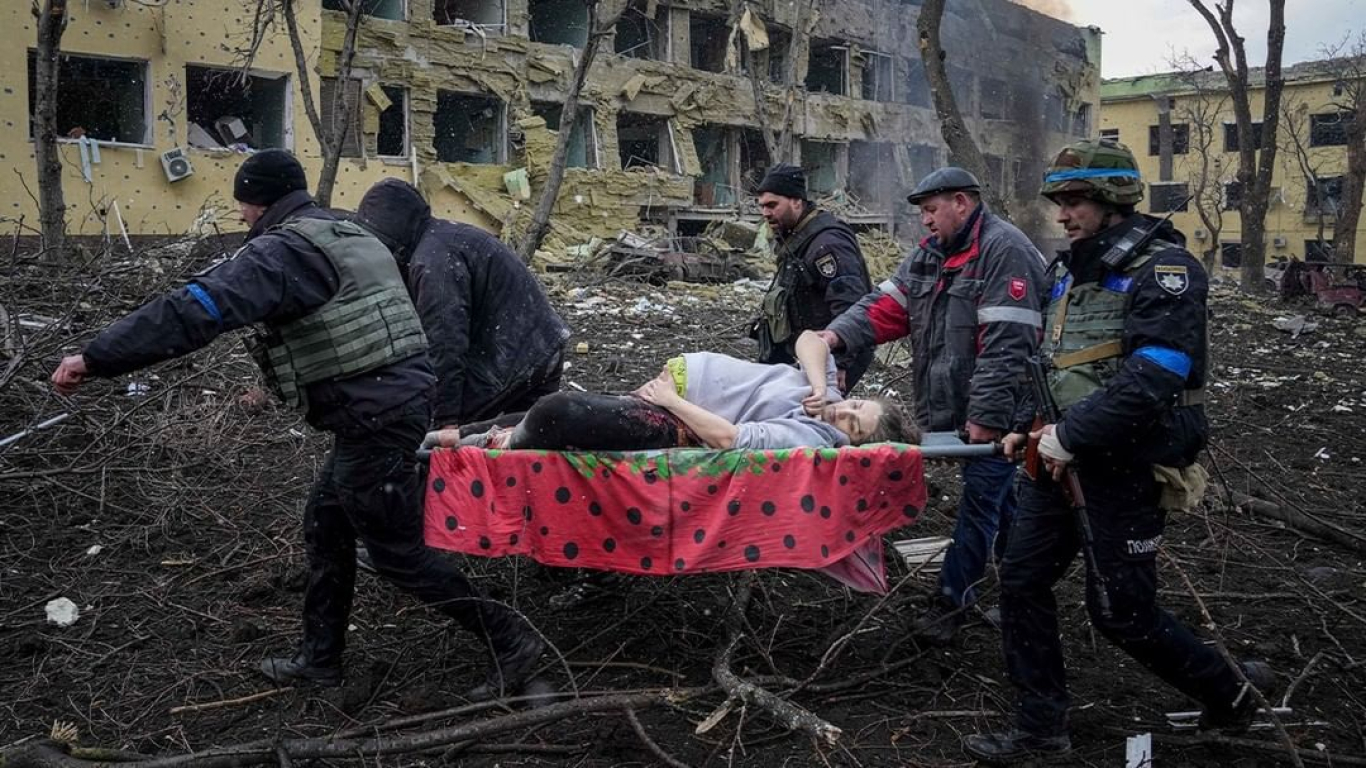 En imágenes: Ataque ruso a hospital materno infantíl en Ucrania