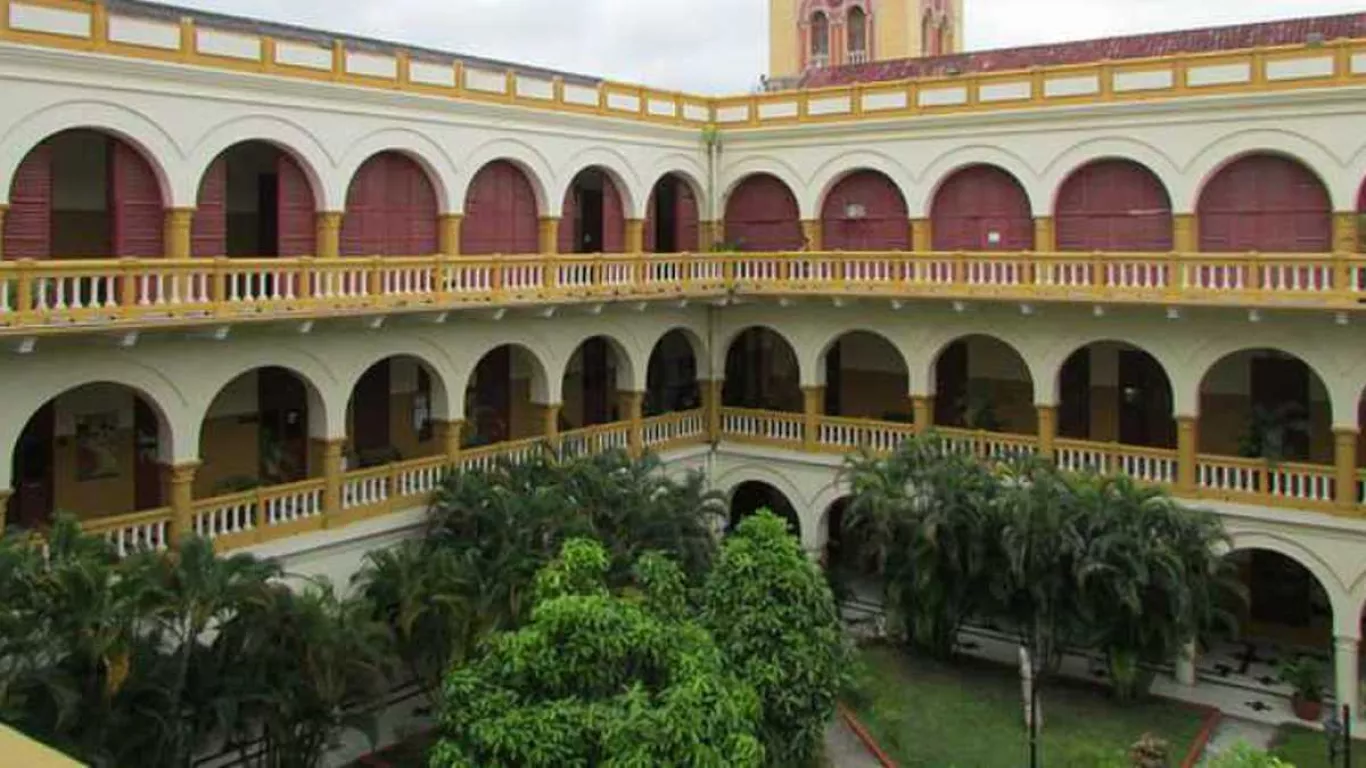 Universidad de CTG