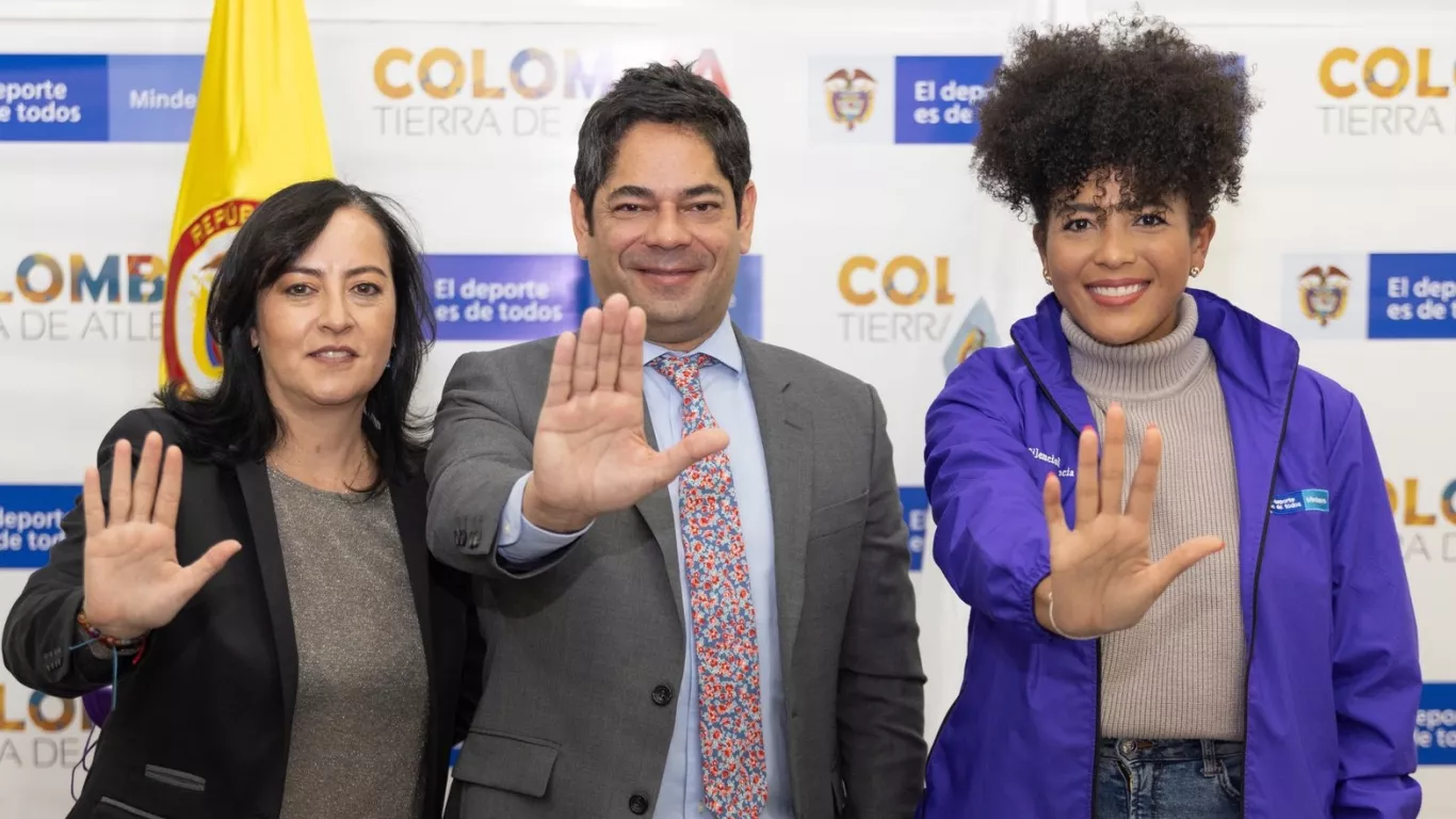 Mindeporte lanza línea para denunciar casos de abuso sexual