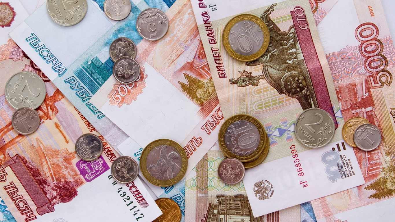 Por primera vez Rusia paga su deuda externa en rublos