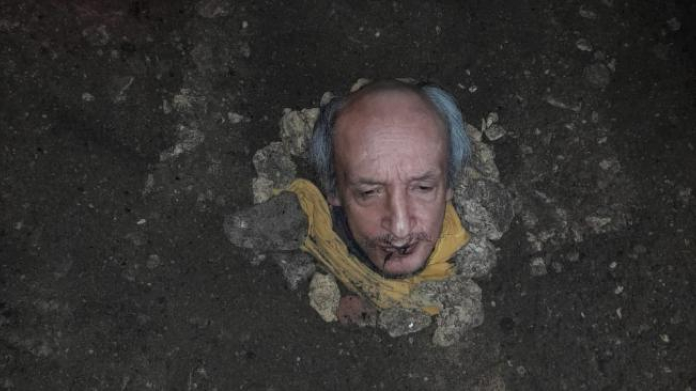 Hombre se enterró vivo en Usme como forma de protesta por la falta de ayuda