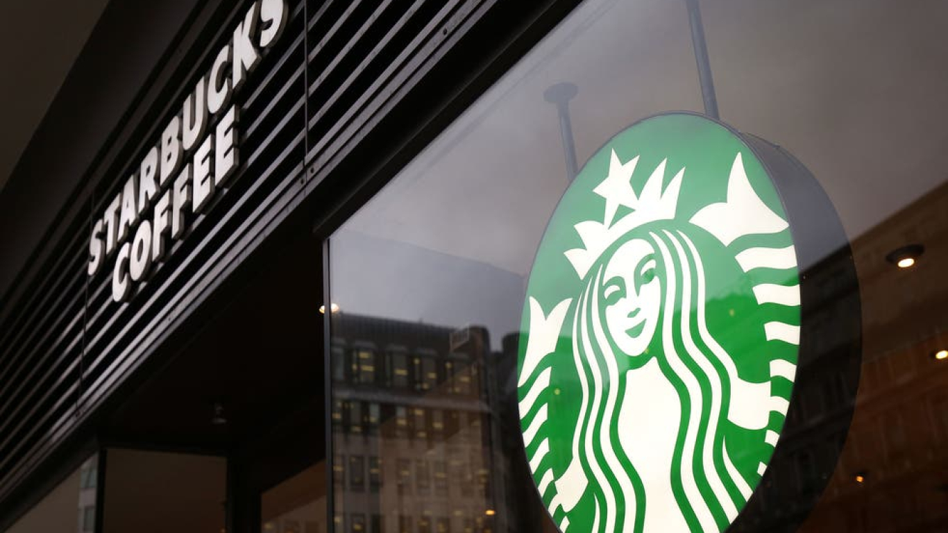Starbucks se retira de manera definitiva de Rusia