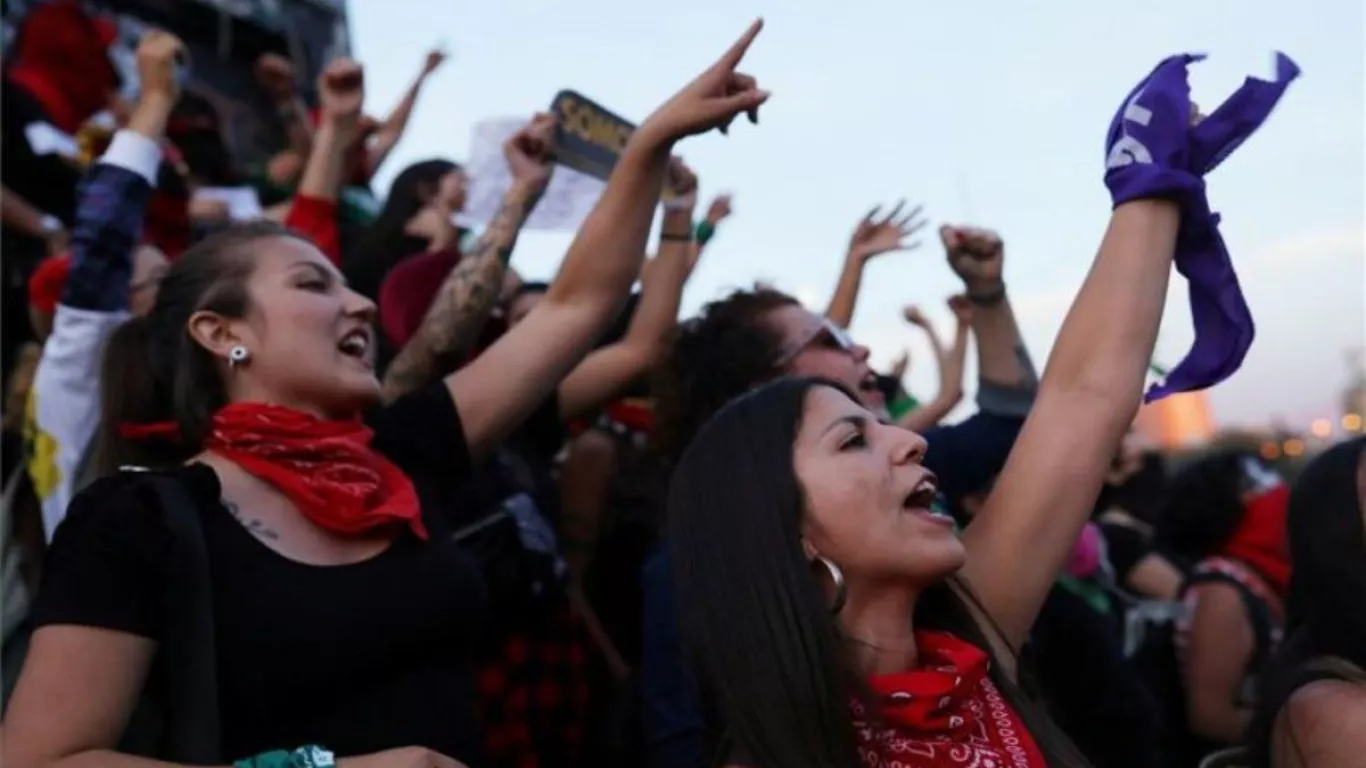 Chile: Polémica por la clasificación de 'Personas Menstruantes' para las mujeres