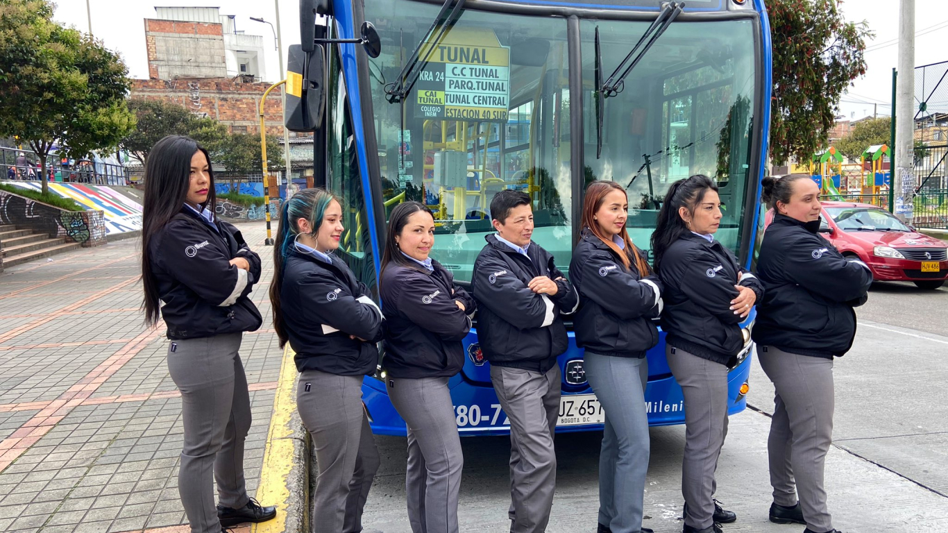TransMilenio da inicio a ruta operada por solo mujeres en la ciudad de Bogotá