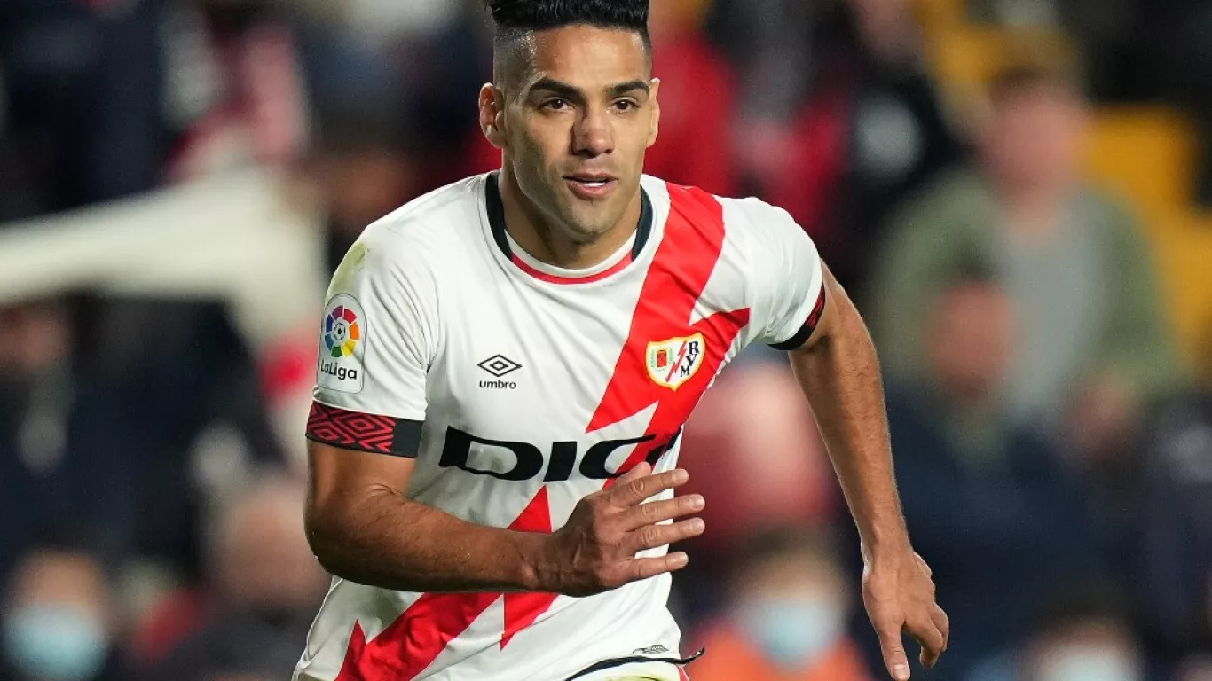 Falcao renueva contrato con el Rayo Vallecano