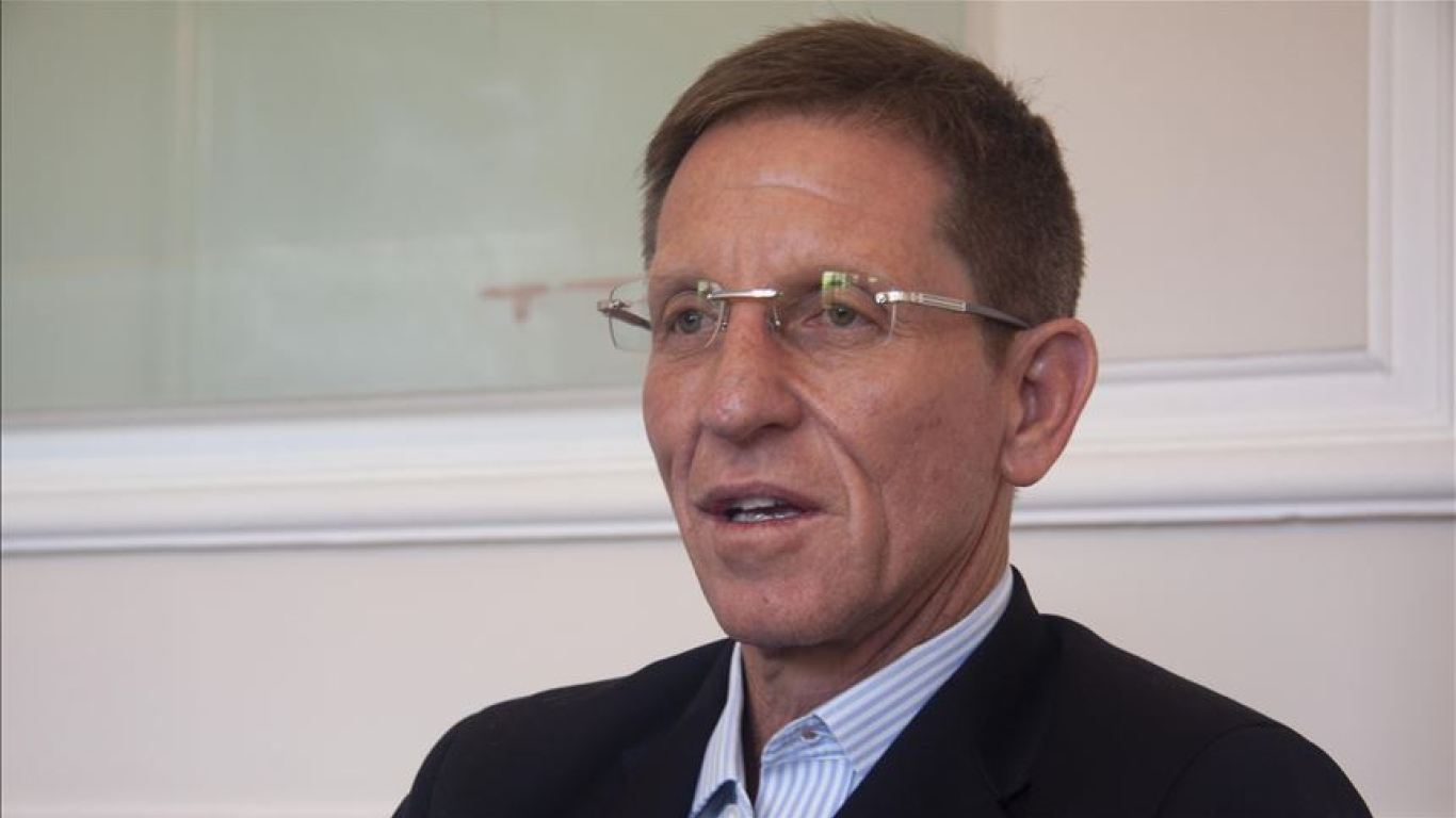 Emilio Archila 19