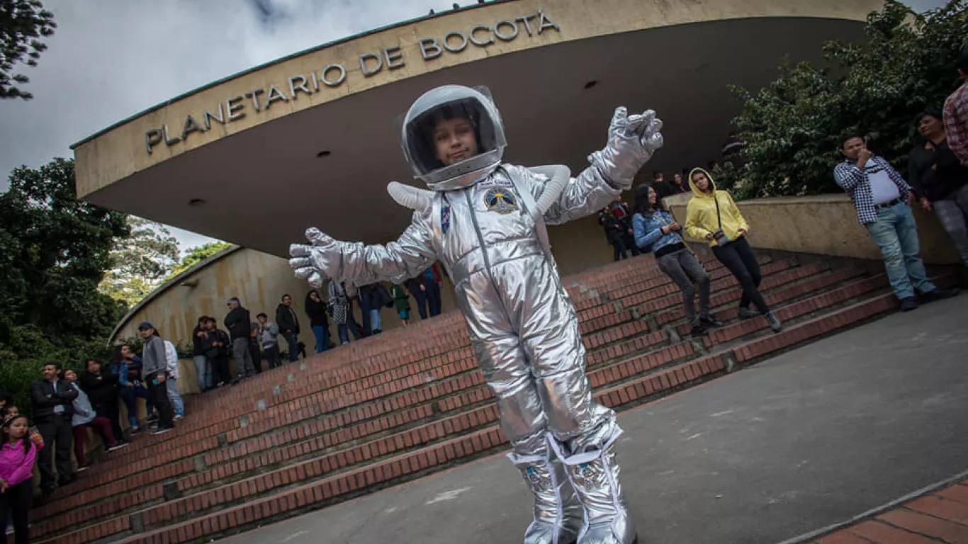 Planetario de Bogotá transmitirá el lanzamiento de Artemis 1 en tiempo real