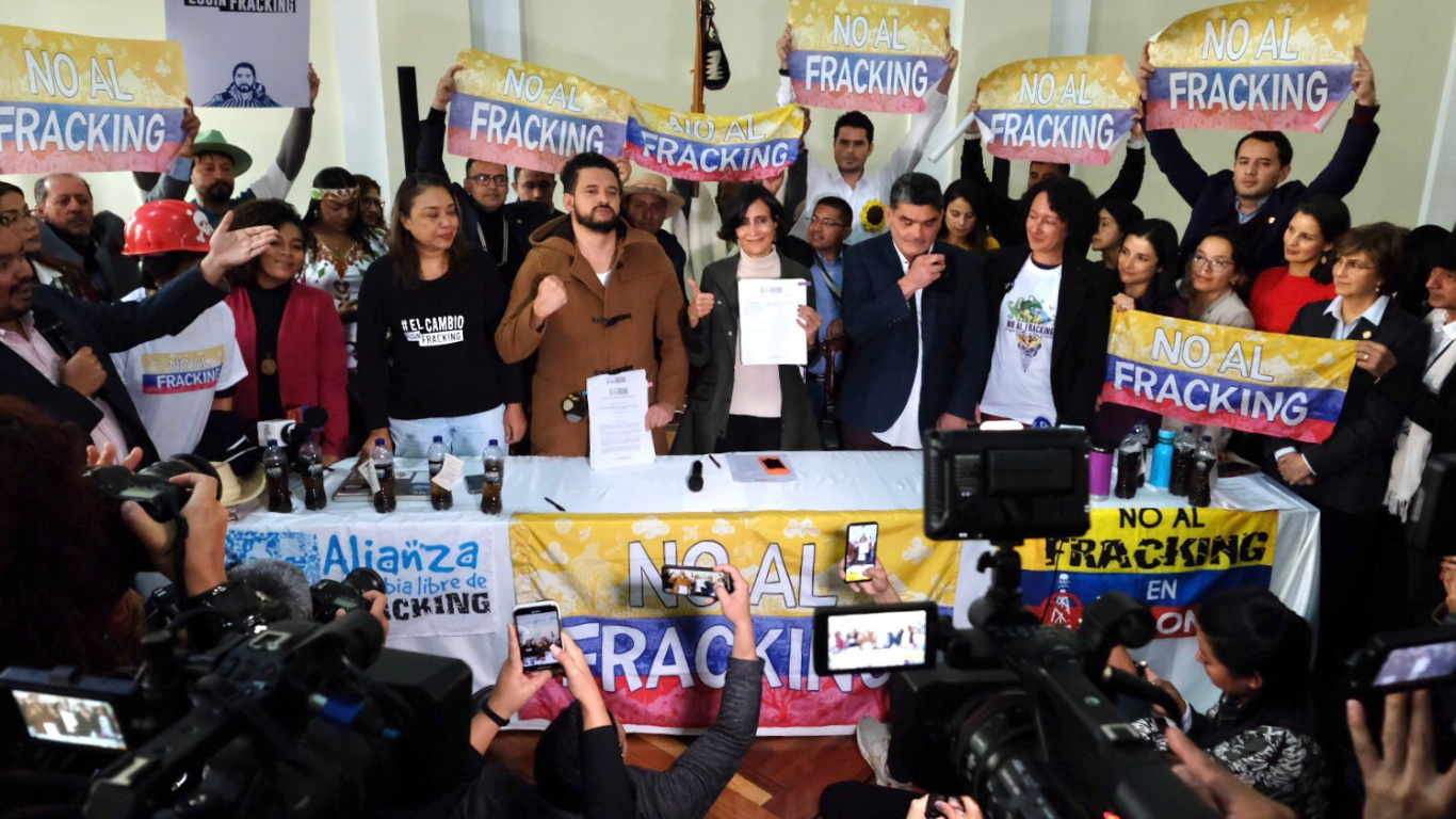 MinMinas y MinAmbiente van detrás de la prohibición del fracking