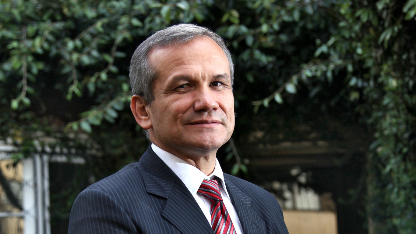 Carlos Ramón González