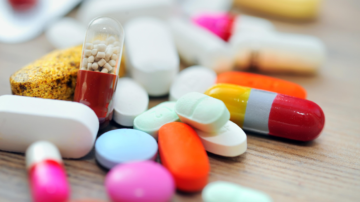 Advierten desabastecimiento de más de 1.000 medicamentos en Colombia