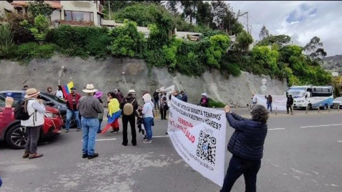 Habitantes de La Calera y del Verjón piden que peaje sea de $200 pesos