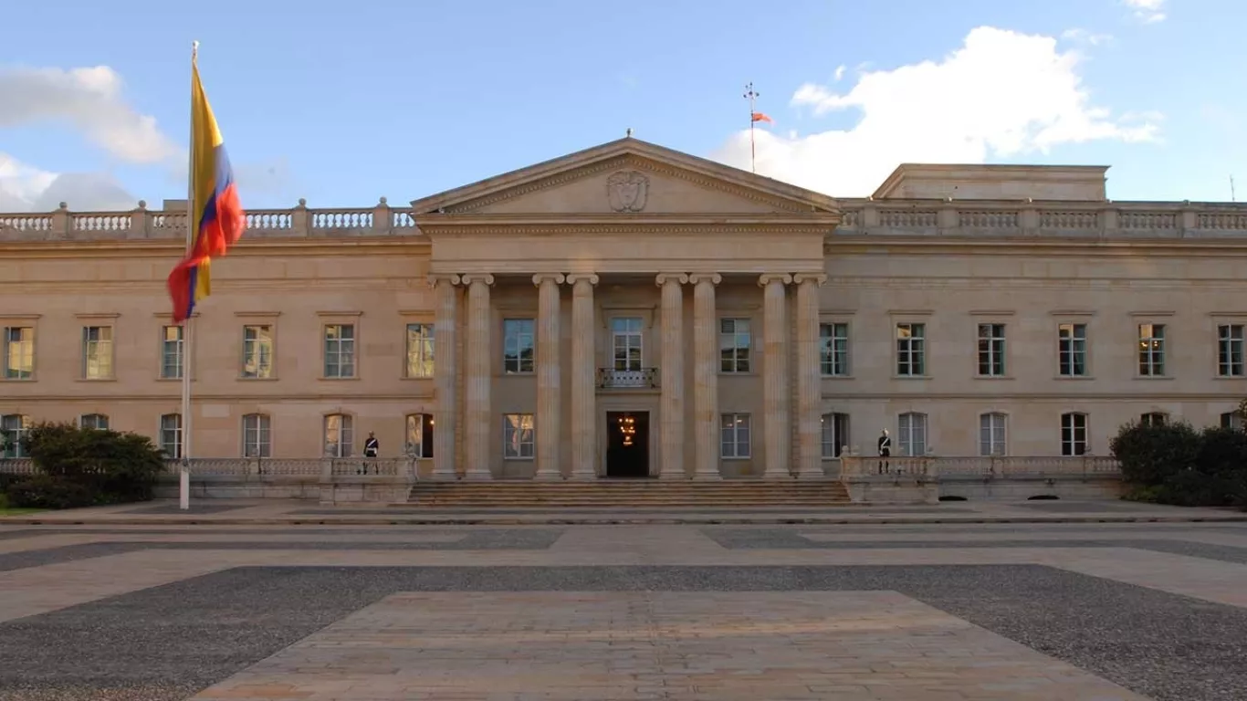 Palacio de Nariño plaza de armas