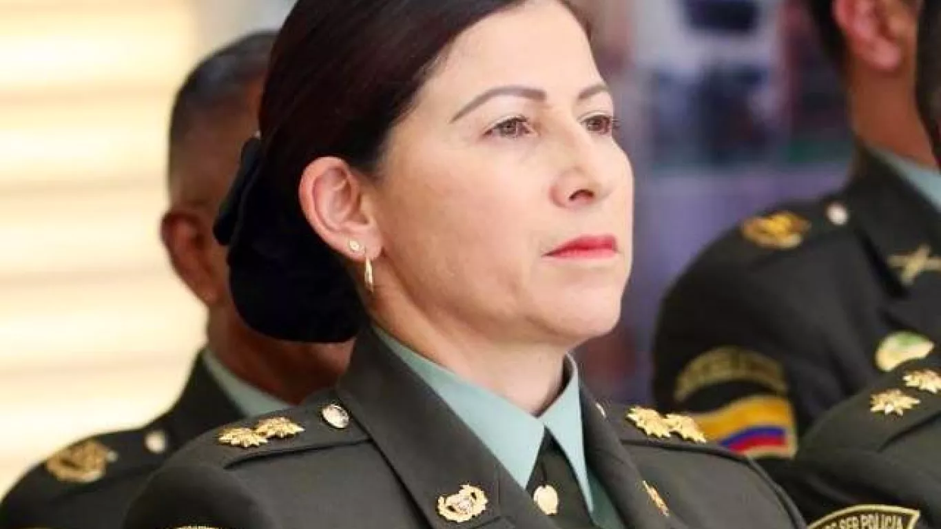 GENERAL SANDRA HERNÁNDEZ 