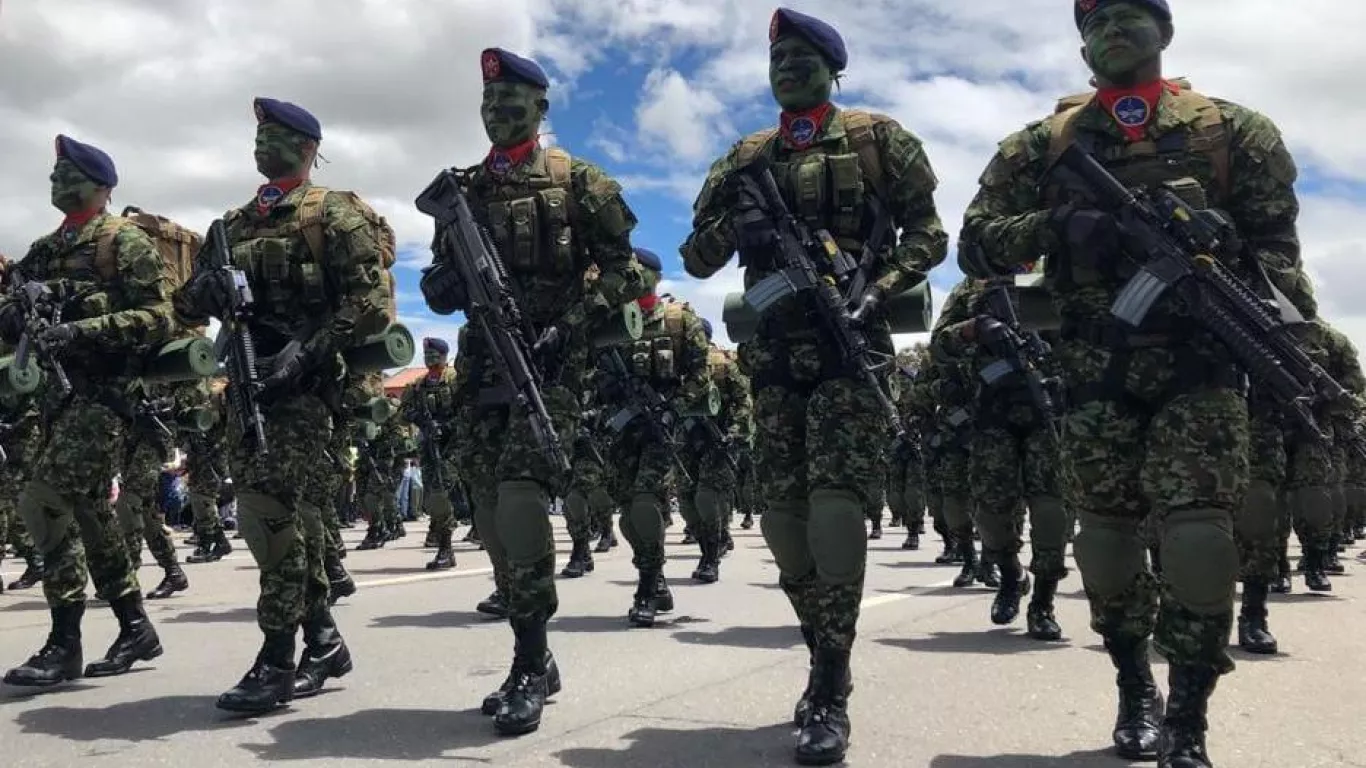 Desfile militar 20 de julio