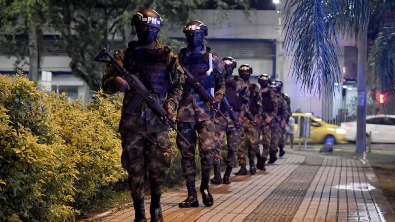 militarización