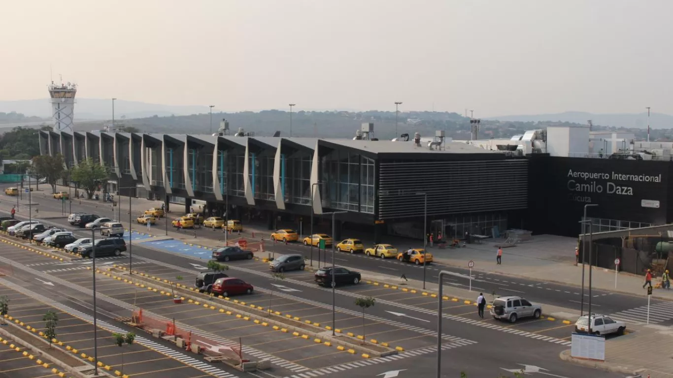 AEROPUERTO CAMILO DAZA