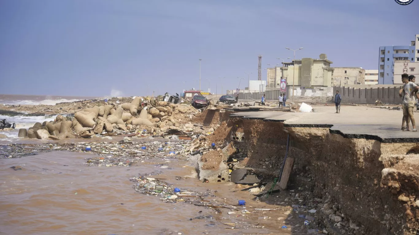 Tragedia en Libia no cesa, 11.000 muertos por inundaciones 
