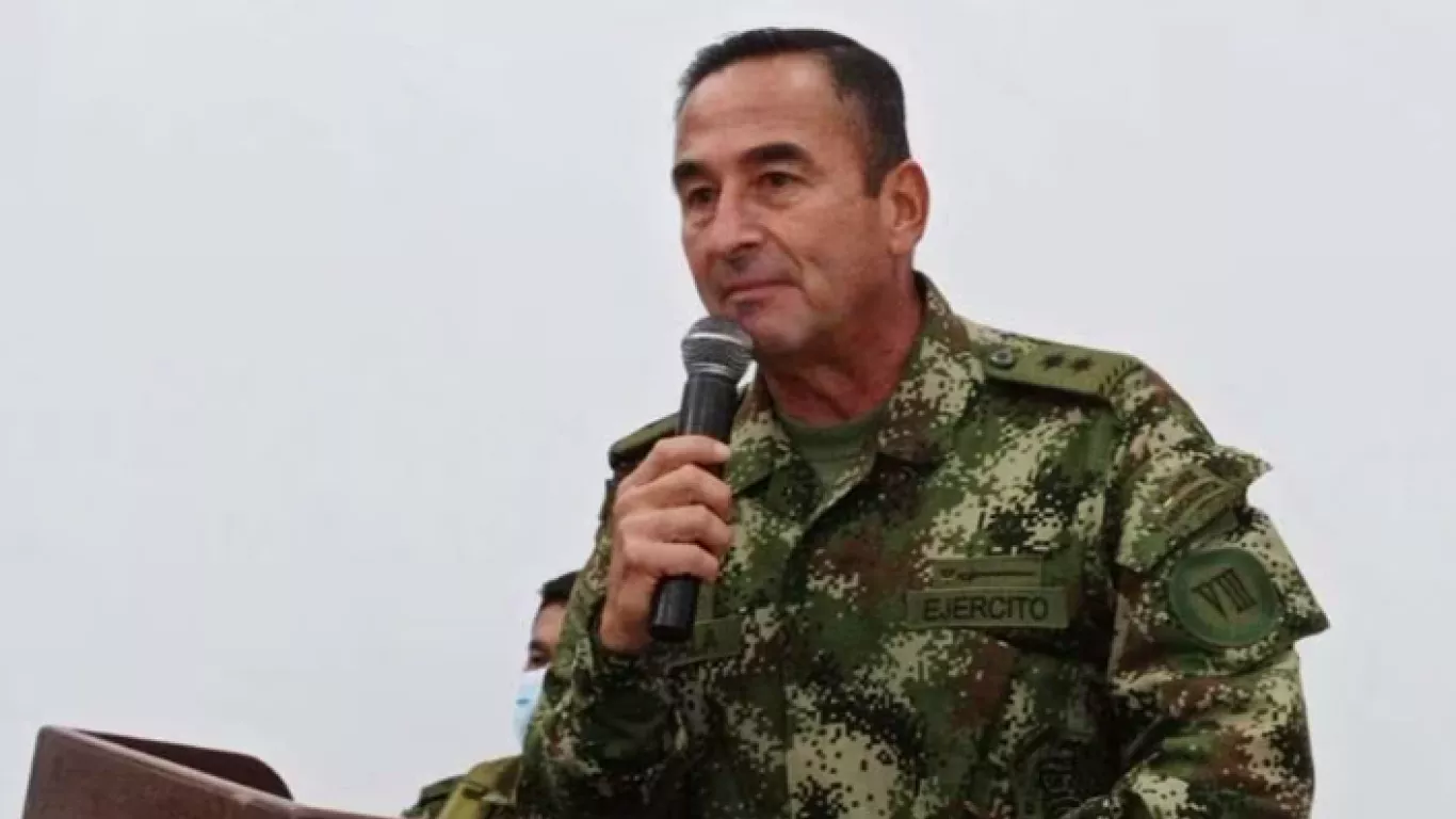 General acosador