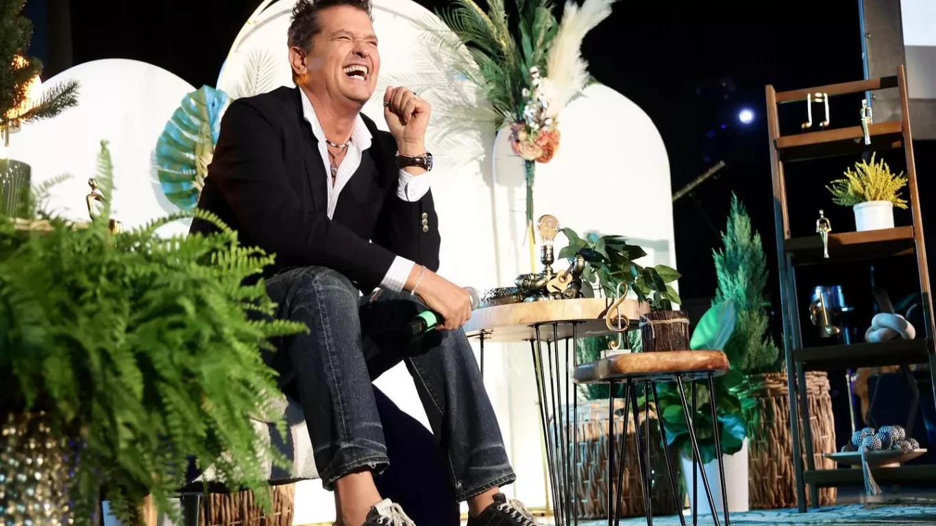 Carlos Vives será homenajeado como Persona del Año en los Latin Grammy 2024