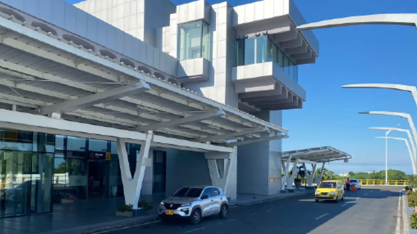 aeropuerto Ernesto Cortissoz 18