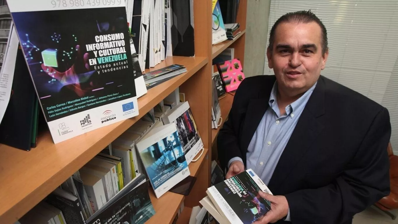 Carlos Correa Espacio Público