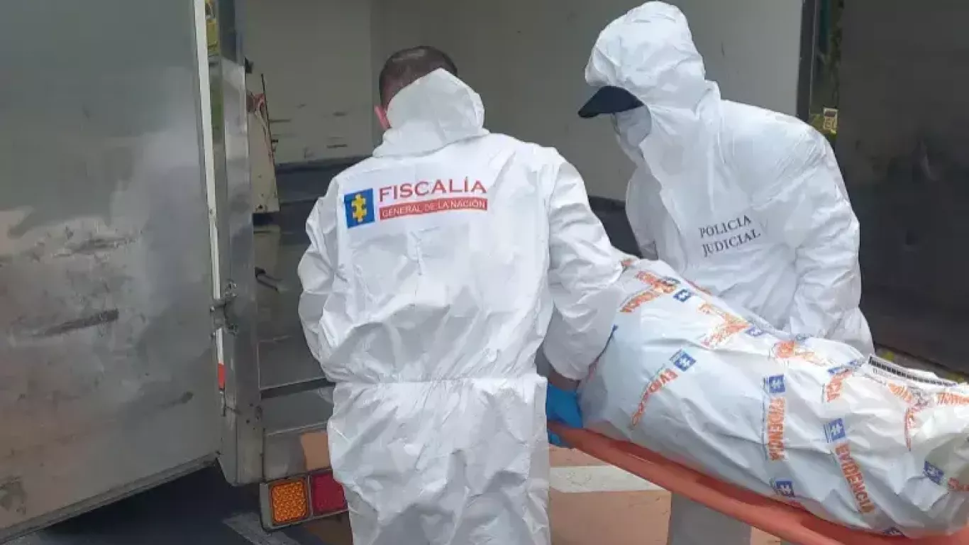 extranjero muerto medellin 25