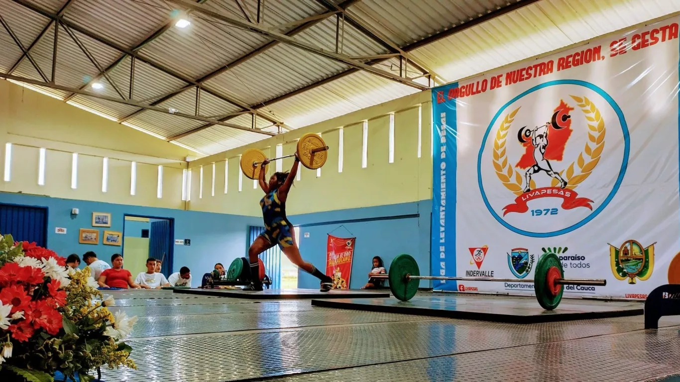 levantamiento de pesas cali
