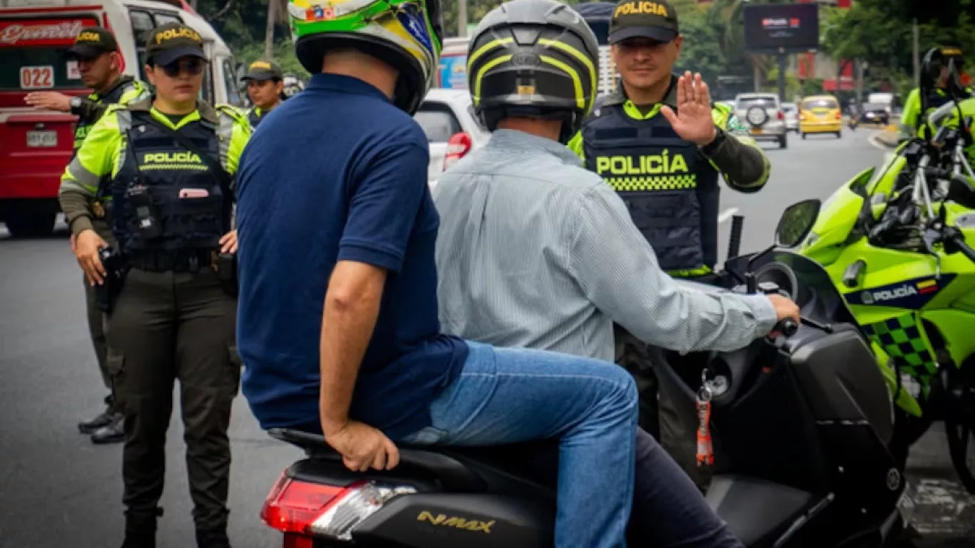 motociclistas policia Cali