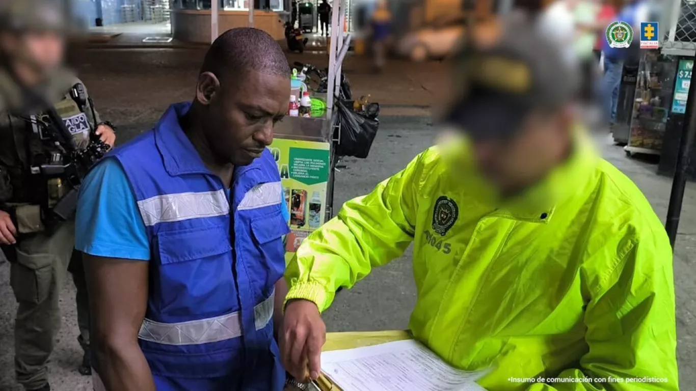 captura trabajador portuario