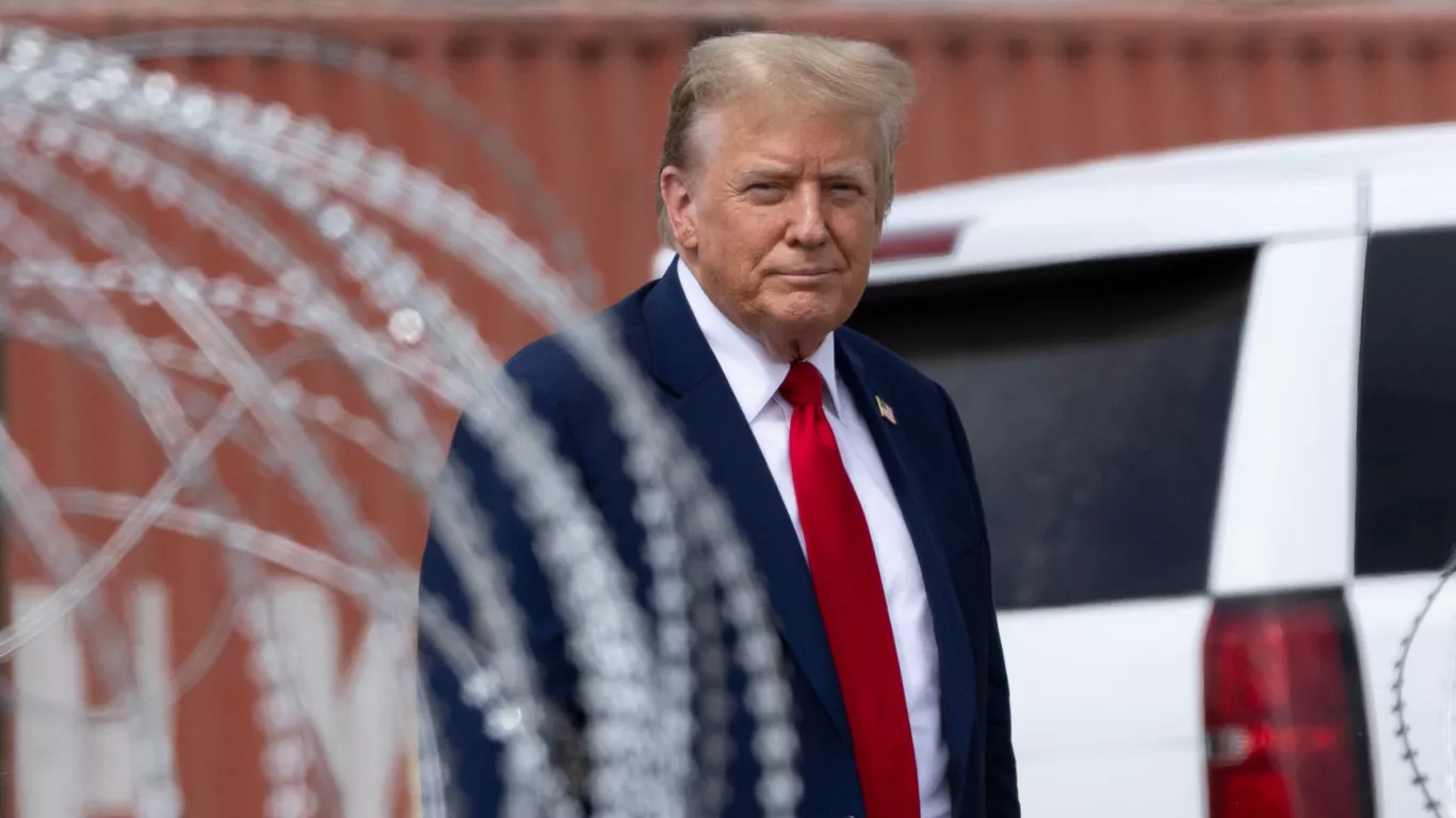 donald trump 10 mayo 25