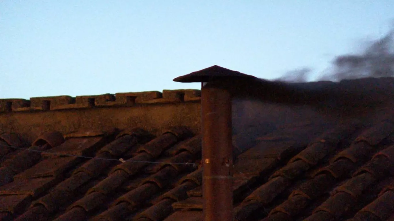 Humo negro papa