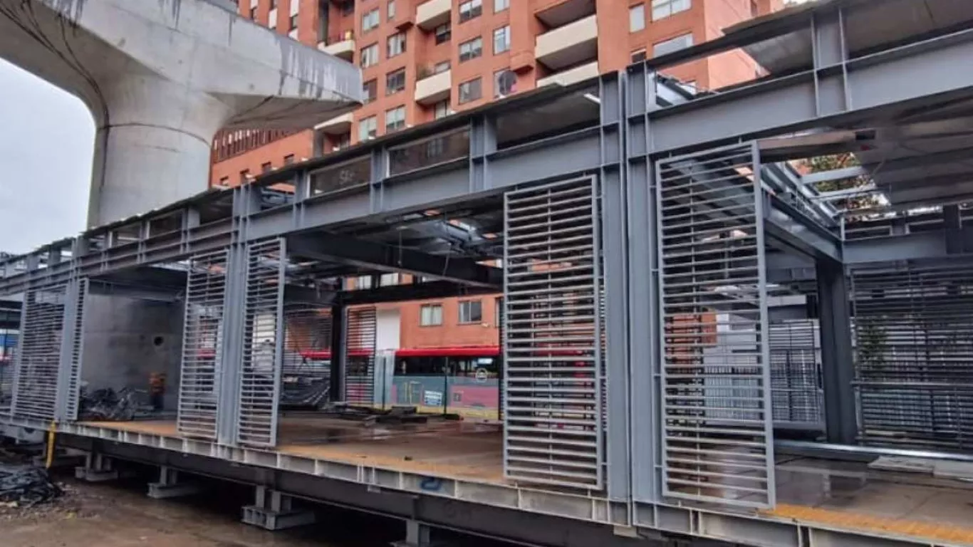 Estación de Transmilenio sobre la Av. Caracas