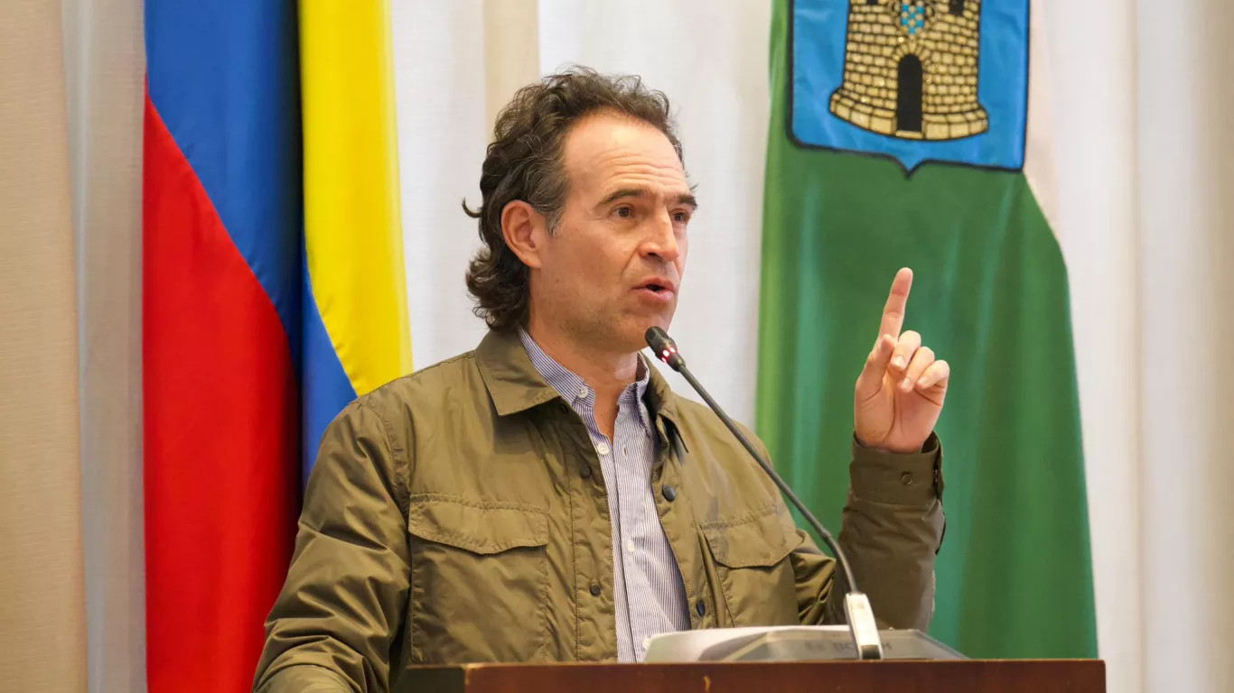 fico-gutierrez-critica-dialogos-clan-golfo