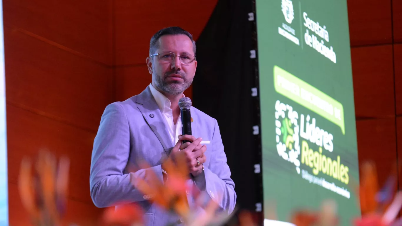  Jaime Andrés Beltrán 2525