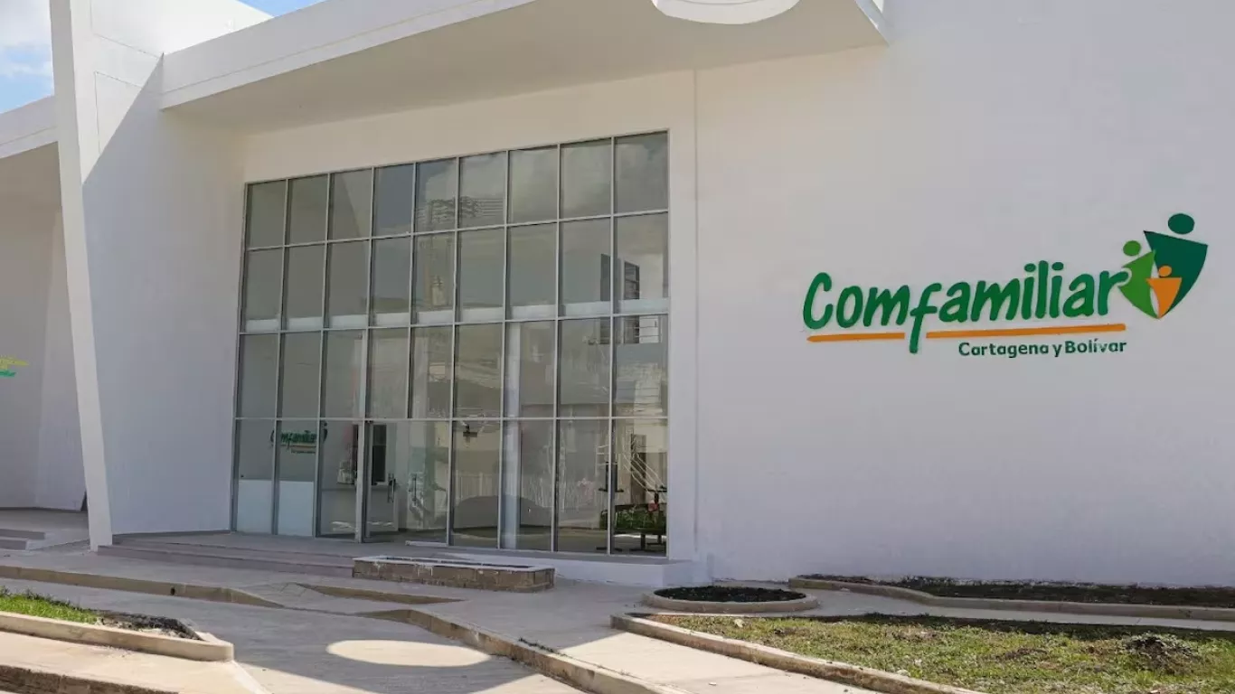 sede de comfamiliar cartagena