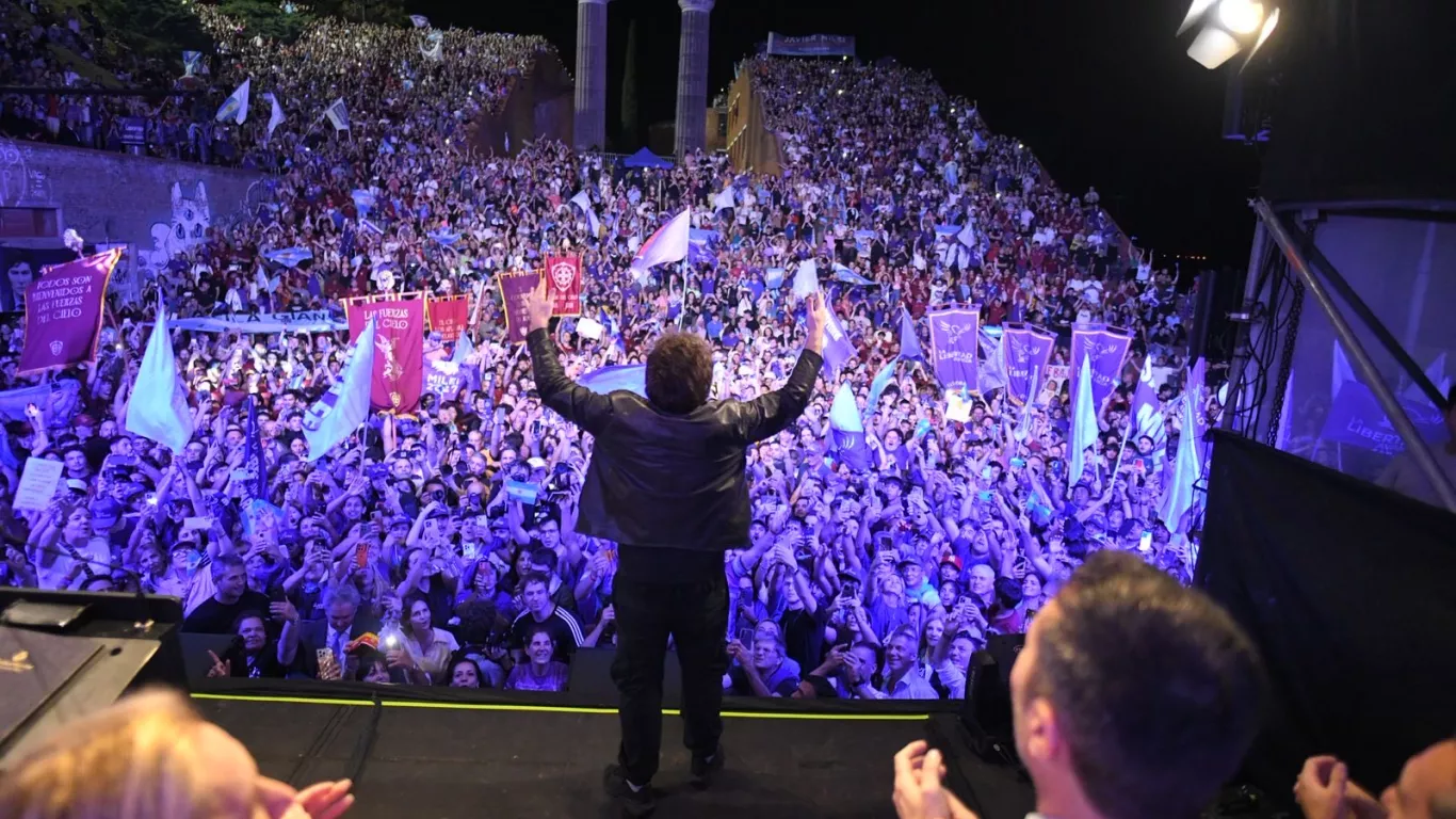 javier milei elecciones 25