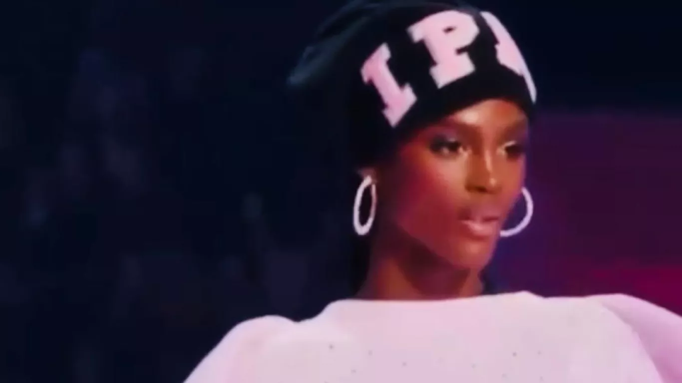 Modelo colombiana vs