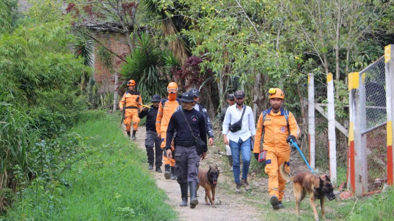 Autoridades buscando a Eileen Páez