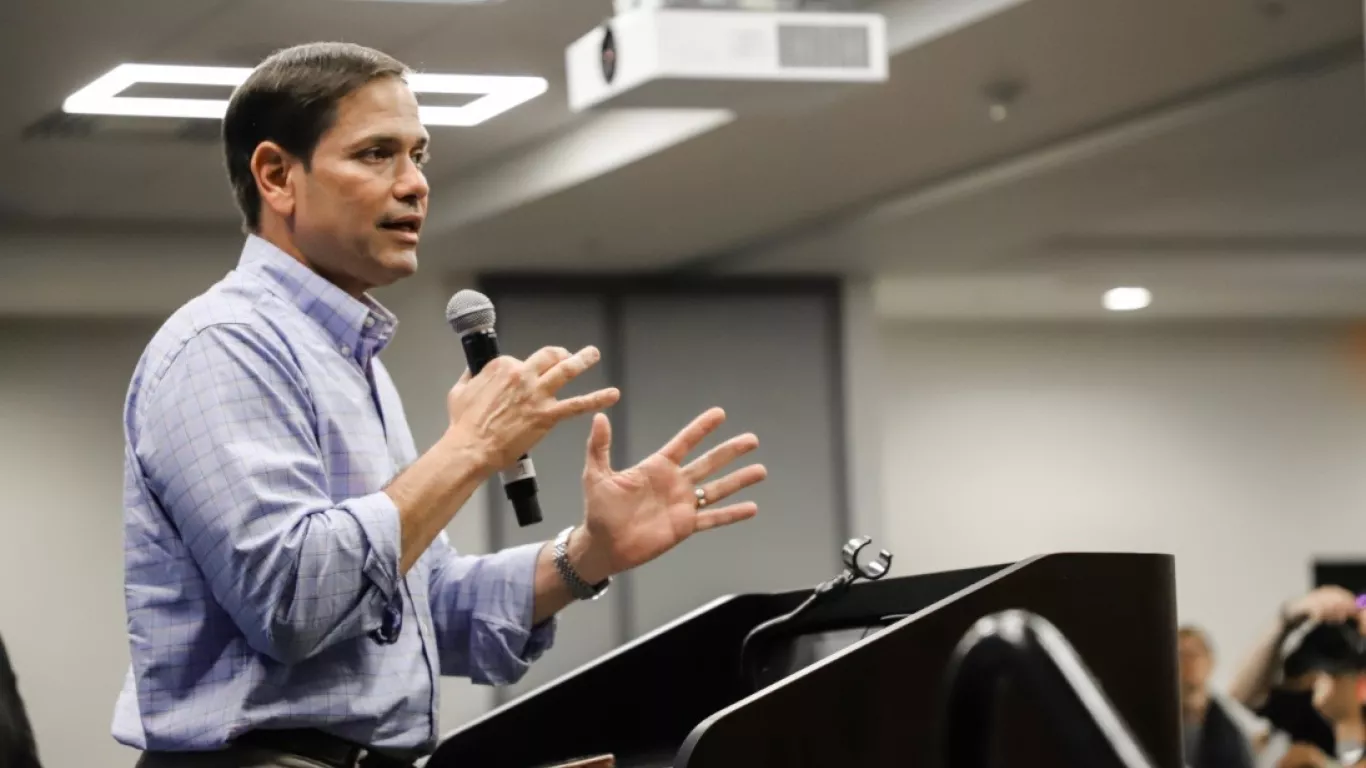 marco rubio sanciones petro