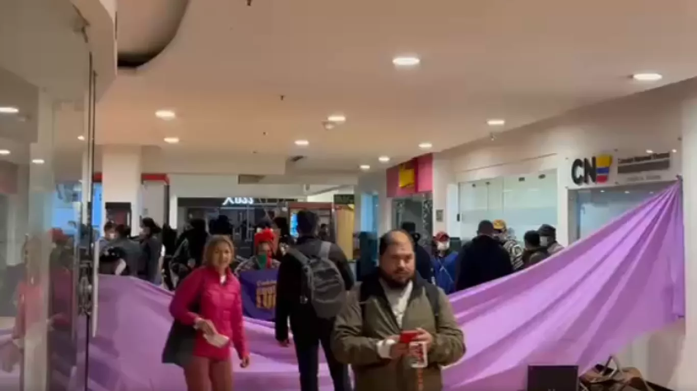 Protesta centro comercial San Martín